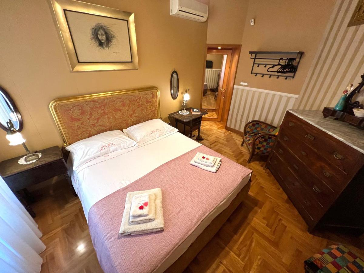 B&B Michelangelo Napoli Ngoại thất bức ảnh