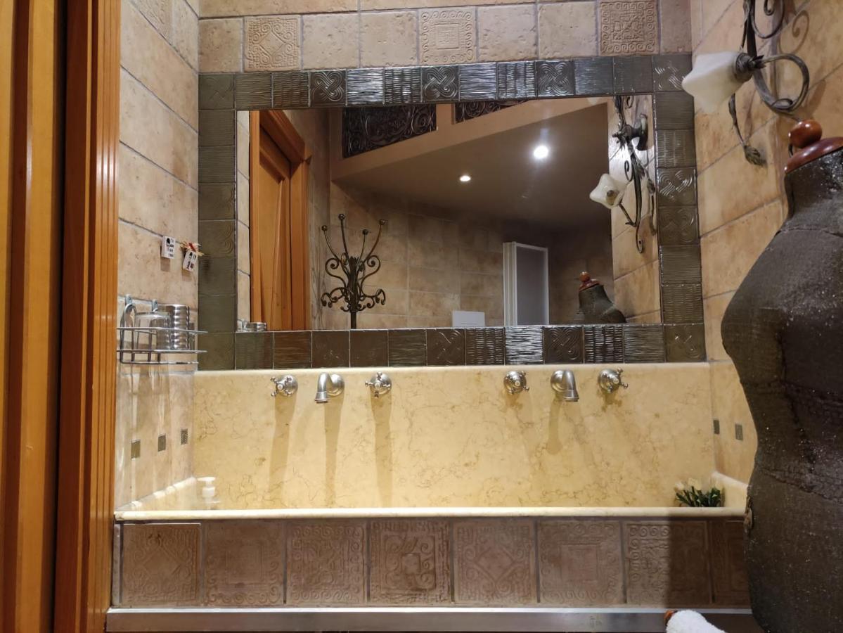 B&B Michelangelo Napoli Ngoại thất bức ảnh