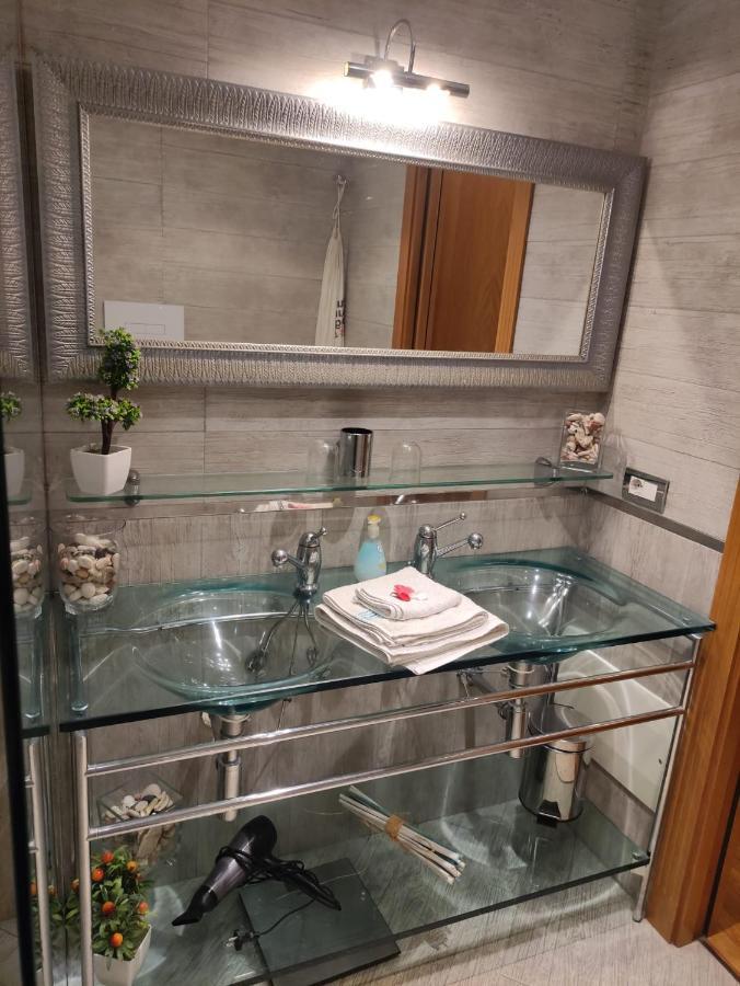 B&B Michelangelo Napoli Ngoại thất bức ảnh