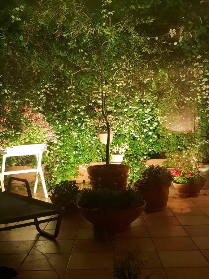 B&B Michelangelo Napoli Ngoại thất bức ảnh